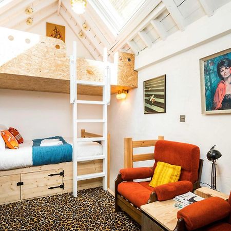 Апартаменты Cute House In Soho - Full Ac, Quiet And Unique! Лондон Экстерьер фото