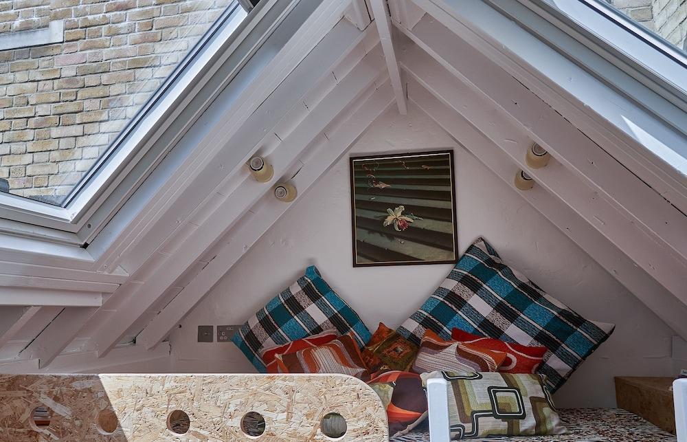 Апартаменты Cute House In Soho - Full Ac, Quiet And Unique! Лондон Экстерьер фото